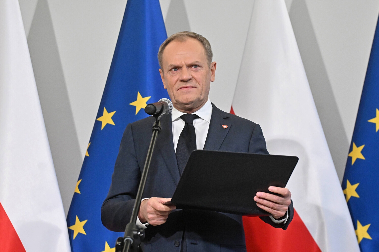 Премьер Польши заявил, что в ноябре могут открыть два пограничных пункта с Белоруссией