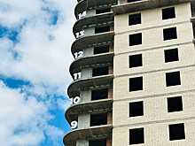 Постепенно увеличивается количество случаев, когда застройщики регистрируют квартиры на дольщиков