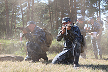Рязанские десантники и курсанты академии ФСИН сразились в «Зарнице»