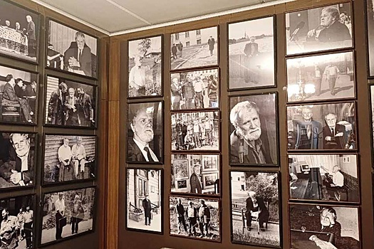 Редкие снимки писателя Василия Белова показывают в Вологде