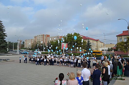 "Голубь мира" взвился в небо над Приднестровьем