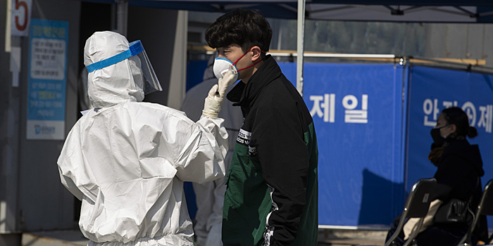 В Южной Корее число жертв коронавируса достигло 32 человек