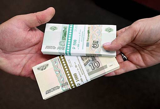 Возвращение бумажных купюр номиналом 5 и 10 рублей объяснили