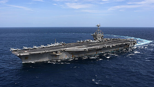 Авианосная ударная группа ВМС США начала учения в Средиземном море