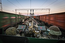 Эксперт: "Царь-поезд" в ДНР должен был остановить наступление ВСУ, но не пригодился