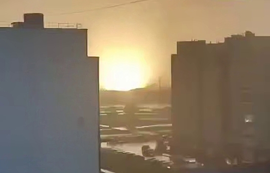 В Великом Новгороде из-за грозы загорелась подстанция