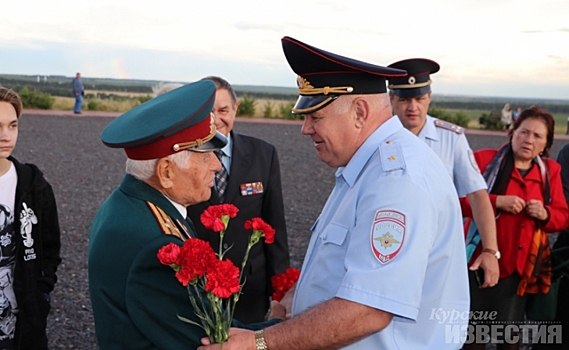 Главный курский полицейский встретился с ветеранами МВД – участниками Великой отечественной войны