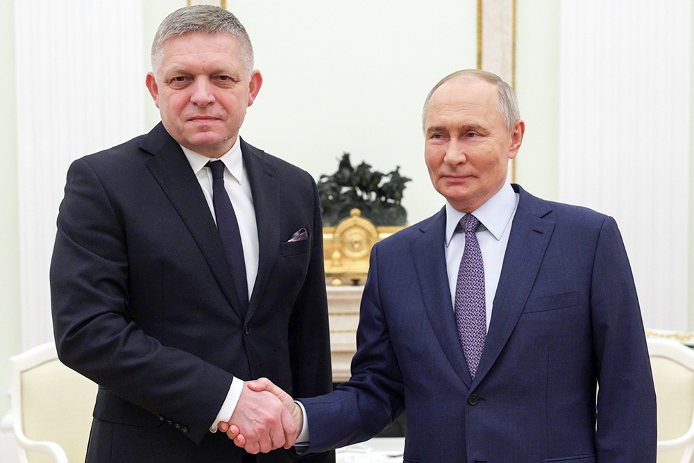 Фицо: Мой визит в РФ  ответ на заявление Зеленского о прекращении транзита газа