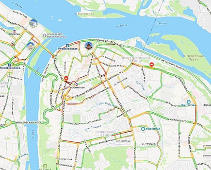 Огромные пробки сковали центр Нижнего Новгорода вечером 4 декабря