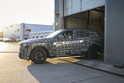 У нового Porsche 718 все-таки будут двигатели внутреннего сгорания