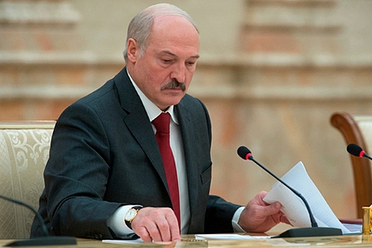 Лукашенко отказался менять внешнюю политику Белоруссии
