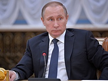 Путин поручил ФСБ не допустить внешнего вмешательства на выборах в Госдуму