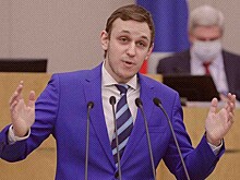 Исключенного из ЛДПР Василия Власова уже переманивают в другие партии