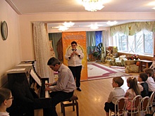 Лекторий «Музыка о вечном» прошел в одной из школ Кузьминок