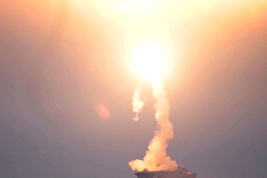 Кнутов: Ракетой "Циркон" ударили по Украине для проверки ее боевых возможностей