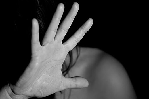 Guardian: тысячи женщин стали жертвами насильственных браков в Британии