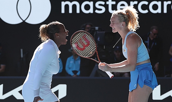 Синякова и Таунсенд стали чемпионками Australian Open в парном разряде