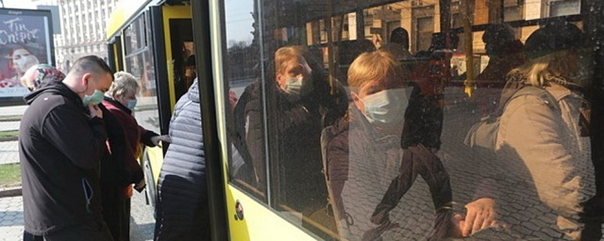 В Хакасии усилят контроль соблюдением масочного режима