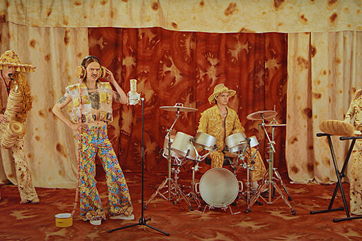 Little Big записали песню для сиквела "Бората"