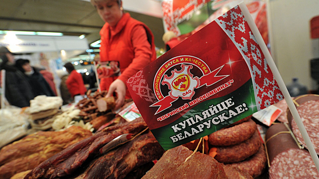 Литовцы массово устремились в Белоруссию за дешевыми продуктами