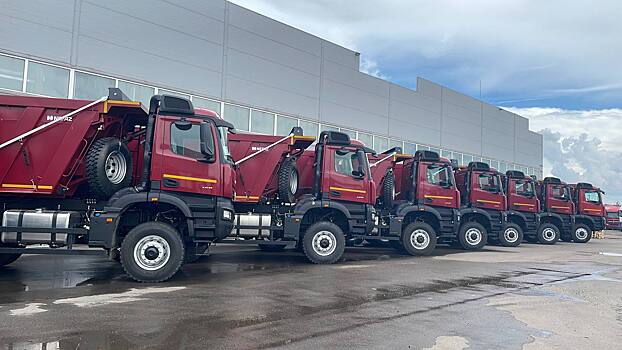 На стройке высокоскоростной магистрали будут работать 400 грузовиков КамАЗ