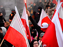 Более 10 тысяч украинцев выехали в Польшу за первую неделю после смягчения ограничений