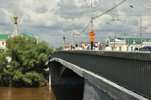 Юбилейный мост в Омске будут ремонтировать в следующем году