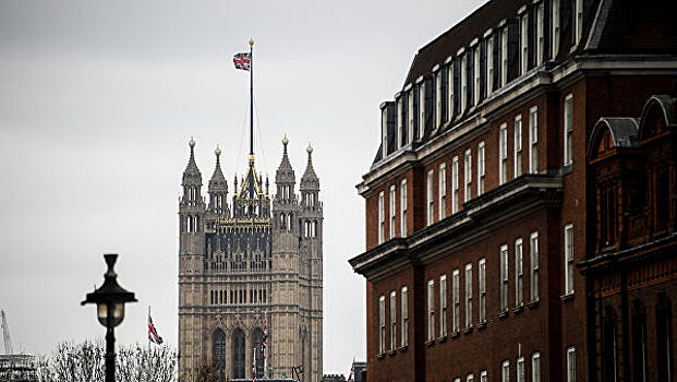 Британский парламент проголосовал за перенос Brexit