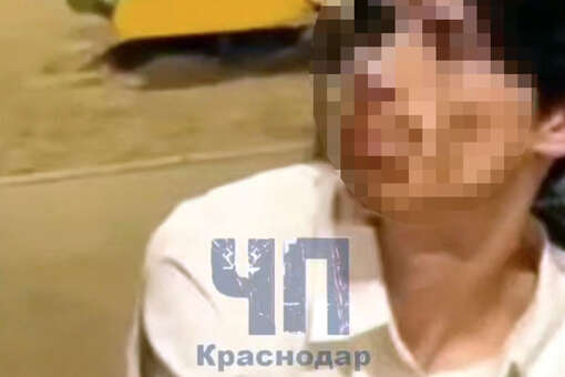 В Краснодаре молодые люди связали юношу и изрисовали его нацистскими символами