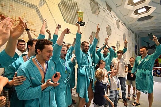 "КОС-Синтез" стал чемпионом, оторвавшись от "Ак Барса"