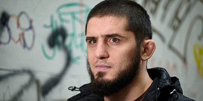 Махачев проиграл в опросе за звание лучшего бойца года в UFC
