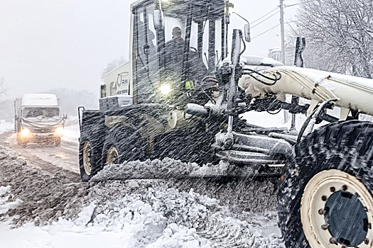 Охотоморский циклон обрушился на Камчатку, перекрыты трассы, школы ушли на дистанционку