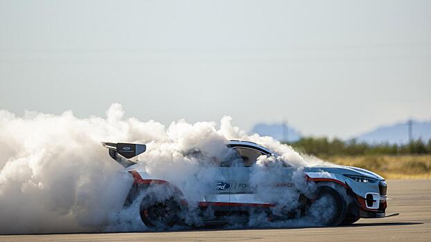 Ford построил 1400-сильный Mustang Mach-E