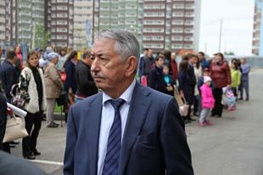 «По-человечески надо было». Что стоит за отставкой главы Госжилфонда?