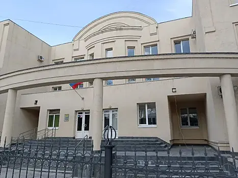 Прокуратура через суд потребовала отремонтировать дорогу на Ленинградской в Самаре