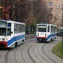 Трамвайные пути обособят от остального транспорта на 24 улицах Москвы