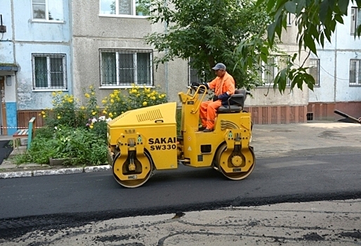 Омские депутаты предложили увеличить количество дворов для ремонта по программе комфортная городская среда
