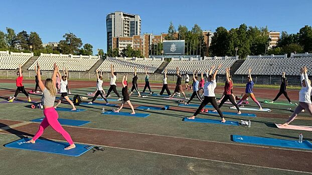 В Ижевске начались тренировки на открытом воздухе в рамках спортивного проекта