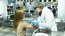 Попова: Вакцина защитит от коронавируса на 99,3%