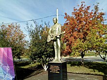 ервый памятник студенческим отрядам установили в Нижнем Новгороде (ФОТО)