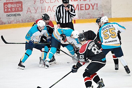 "Торпедо" начало 1/2 финала Кубка "Братина" с поражения