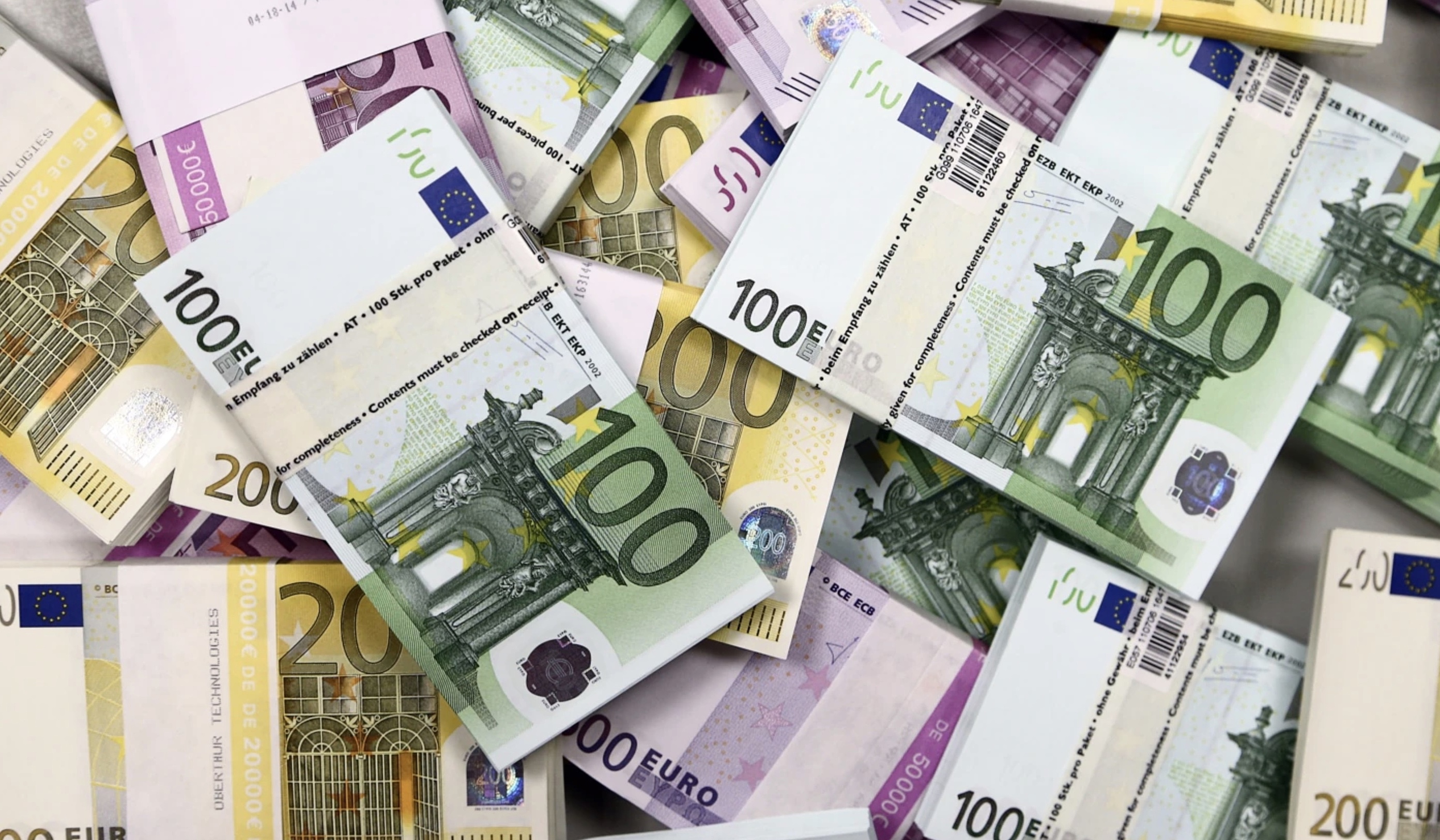 Франция заморозила российские активы на 1,2 млрд евро