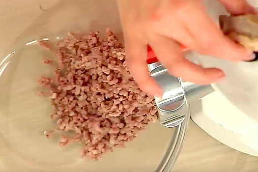 К теще на блины: как приготовить вкусную мясную начинку