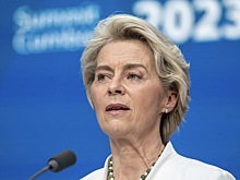 Глава ЕК потребует от ОАЭ ограничить реэкспорт санкционных товаров в РФ