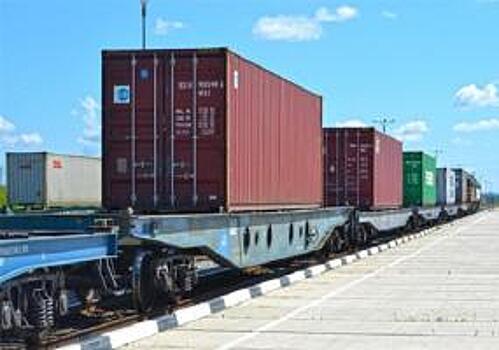 Объем перевозок транзитных контейнеров по МТК «Приморье-1» вырос в 1,4 раза за 11 месяцев 2019 года