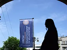 Одну из сессий на ПМЭФ модерировал человекоподобный робот