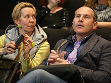 Худяков требует запретить въезд в Россию иноагенту Лазаревой*
