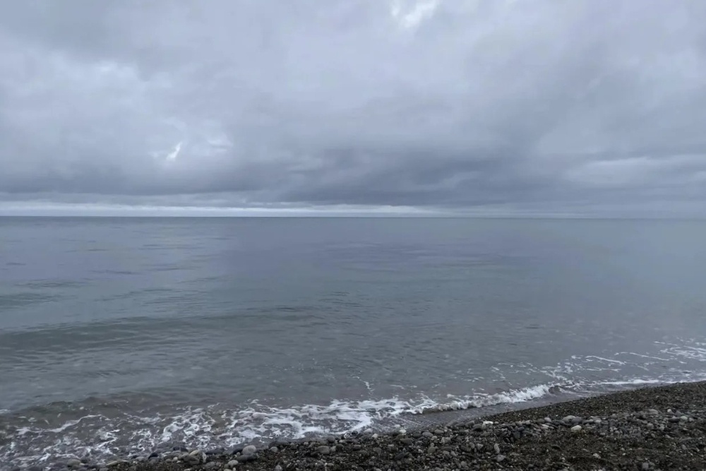 В Сочи специалисты оценили чистоту морской зоны после ЧП в Туапсе
