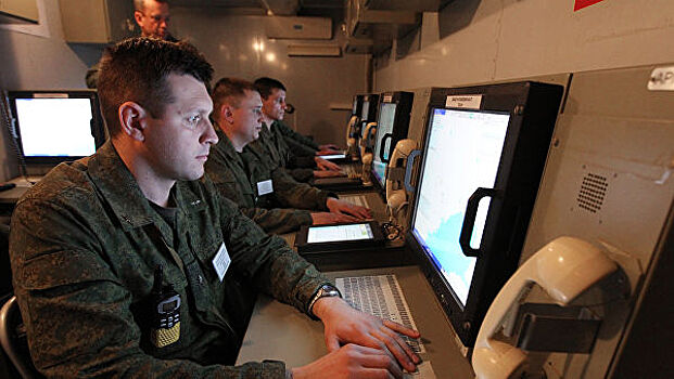 Минобороны испытало "военный интернет"