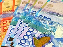 БКС остановил вывод и ввод казахстанских тенге